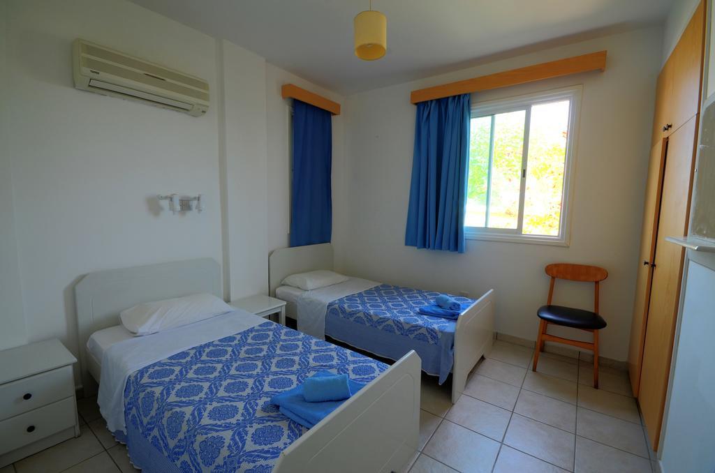 Renos Apartments Полис Экстерьер фото
